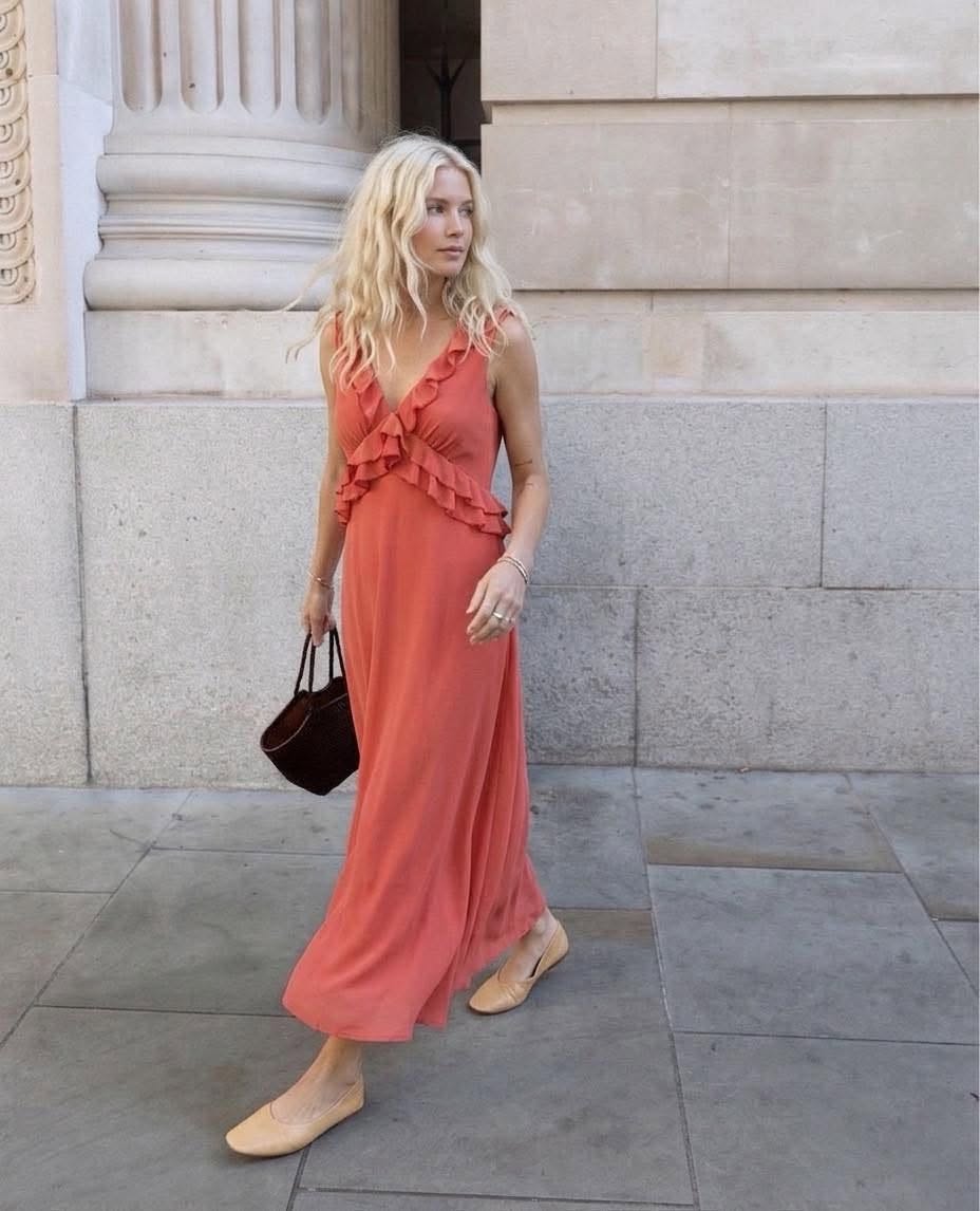 Robe MANUELLA