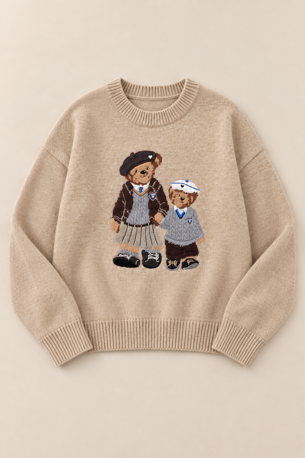 Pull beige brodé Duo d’oursons à plat