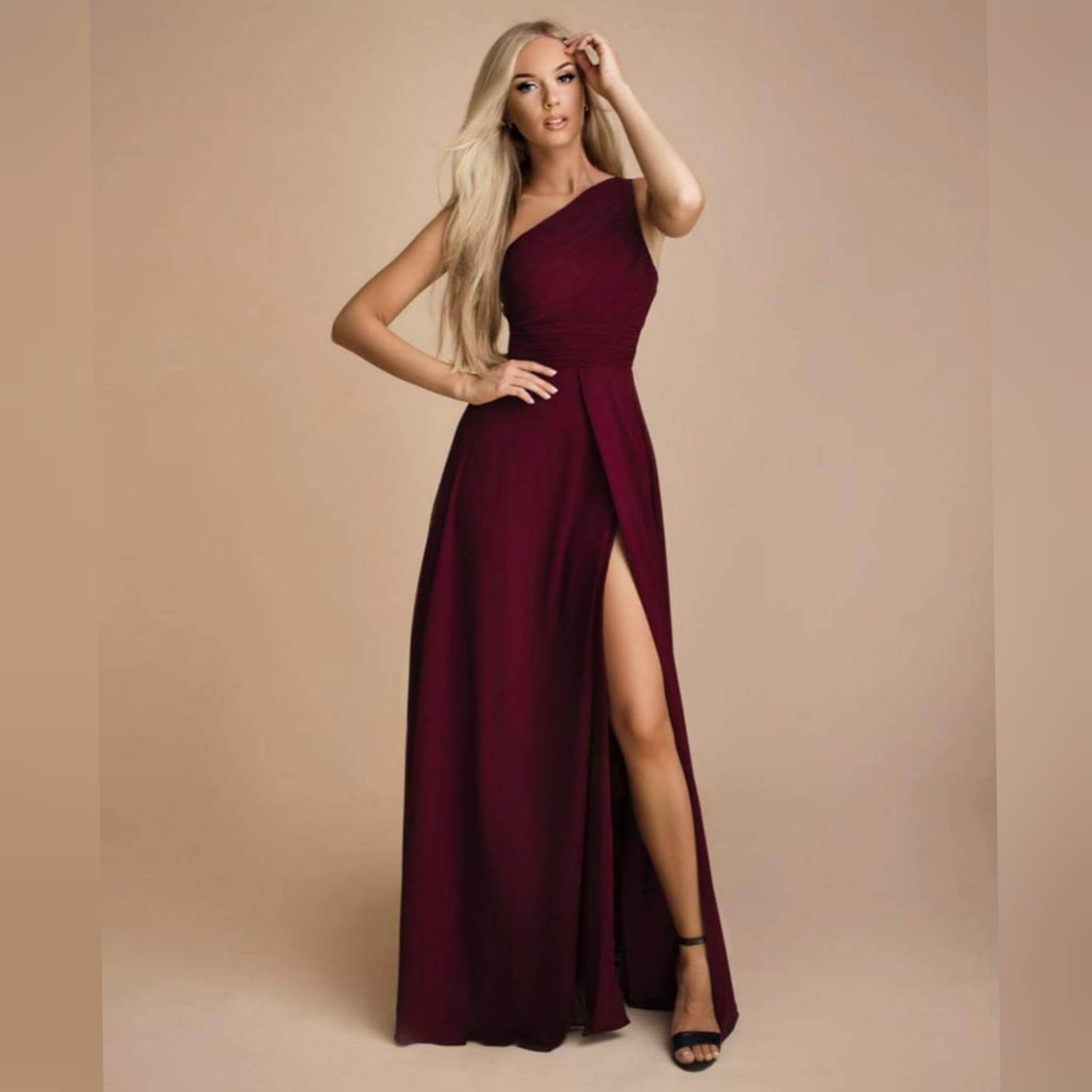 Robe ROYAL