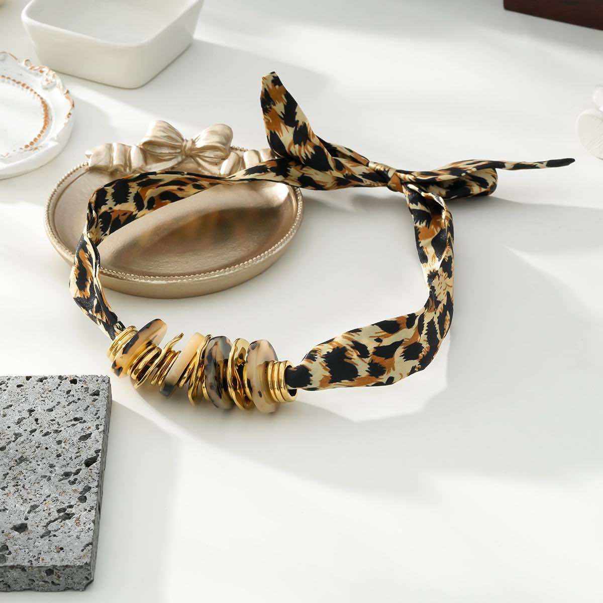 Collier MELEO