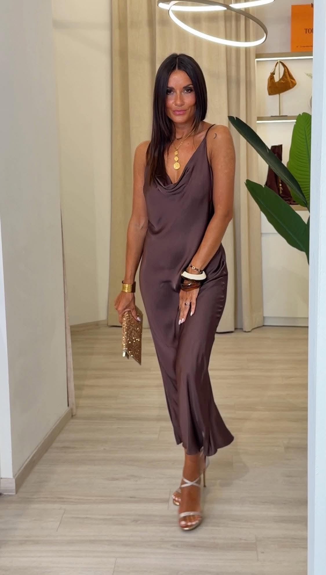 Robe VALENTINA