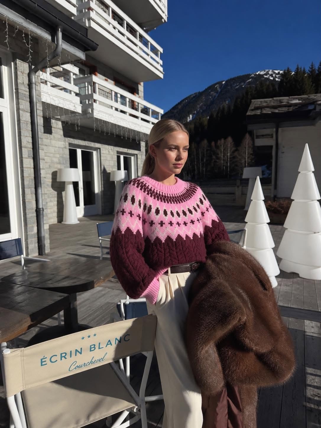 Pull LUDIVINE