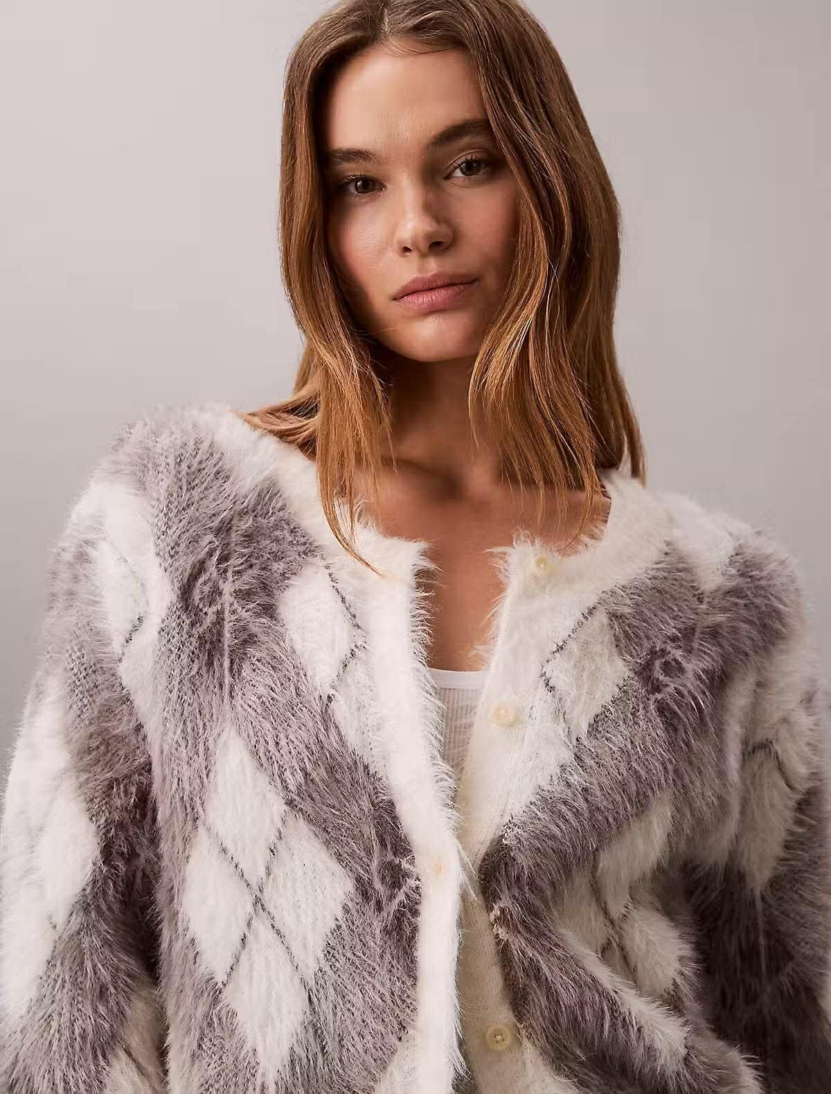 Pull TOFU Calvin Klein