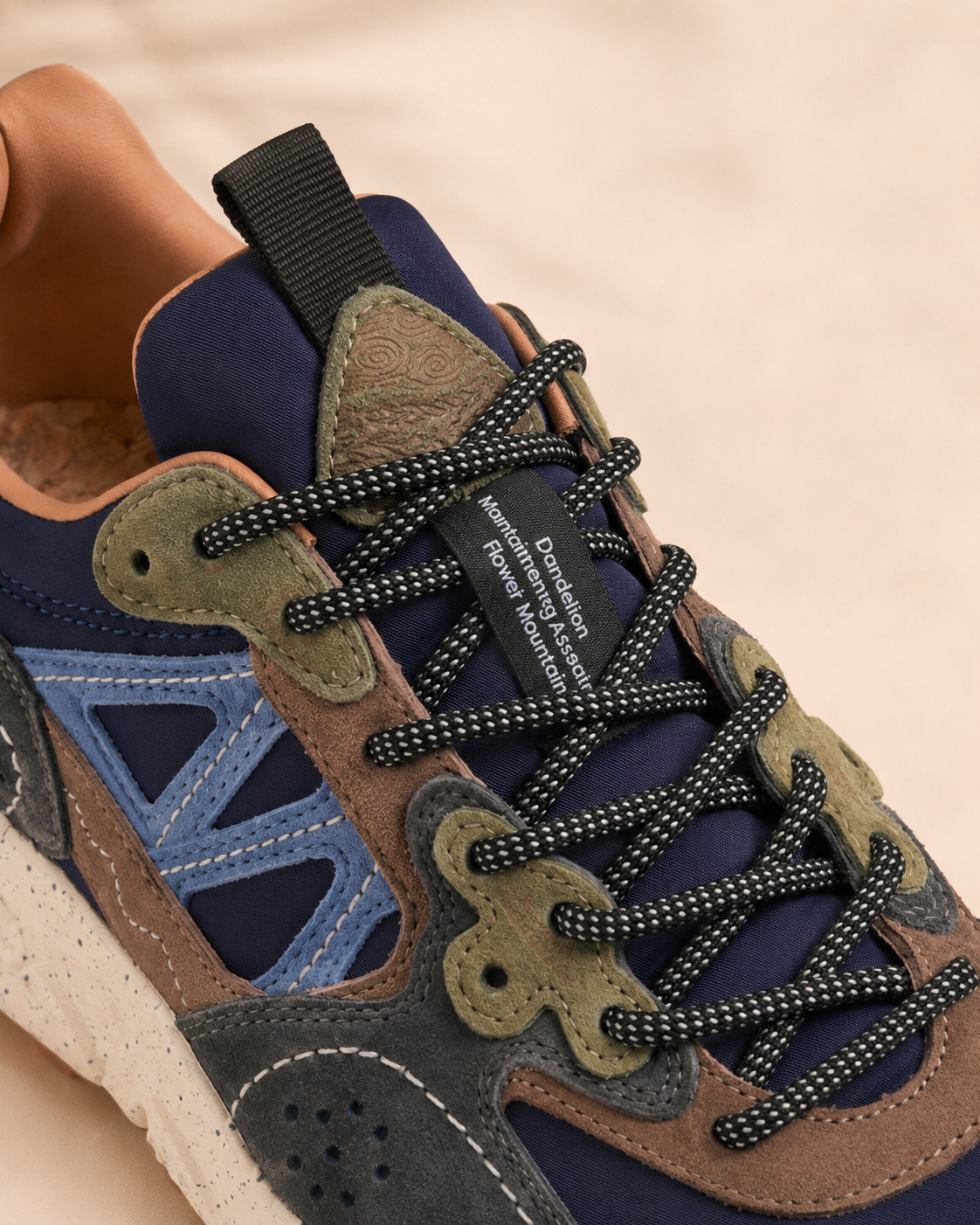 SOLIN MAN SUEDE
