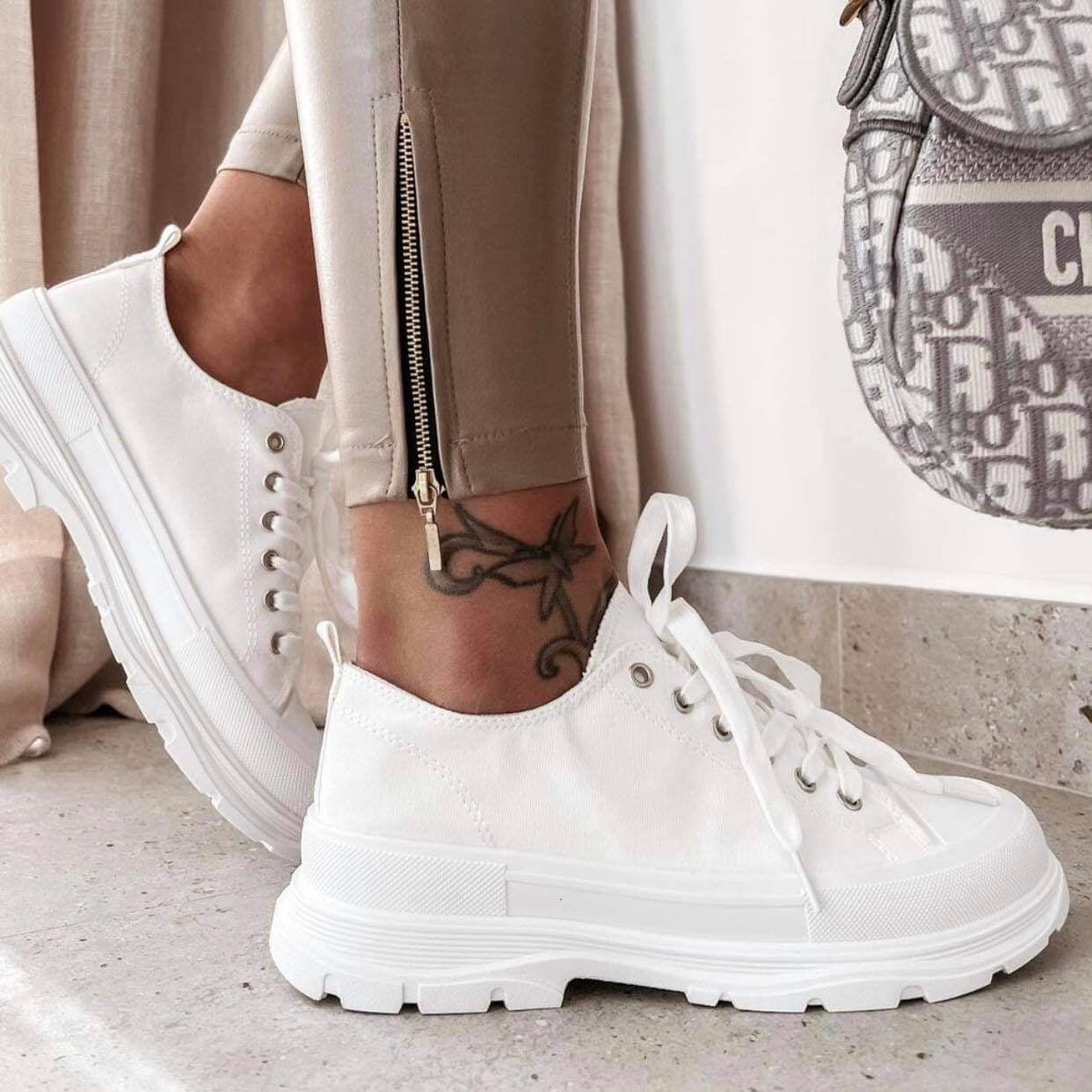 Sneakers LADIUM
