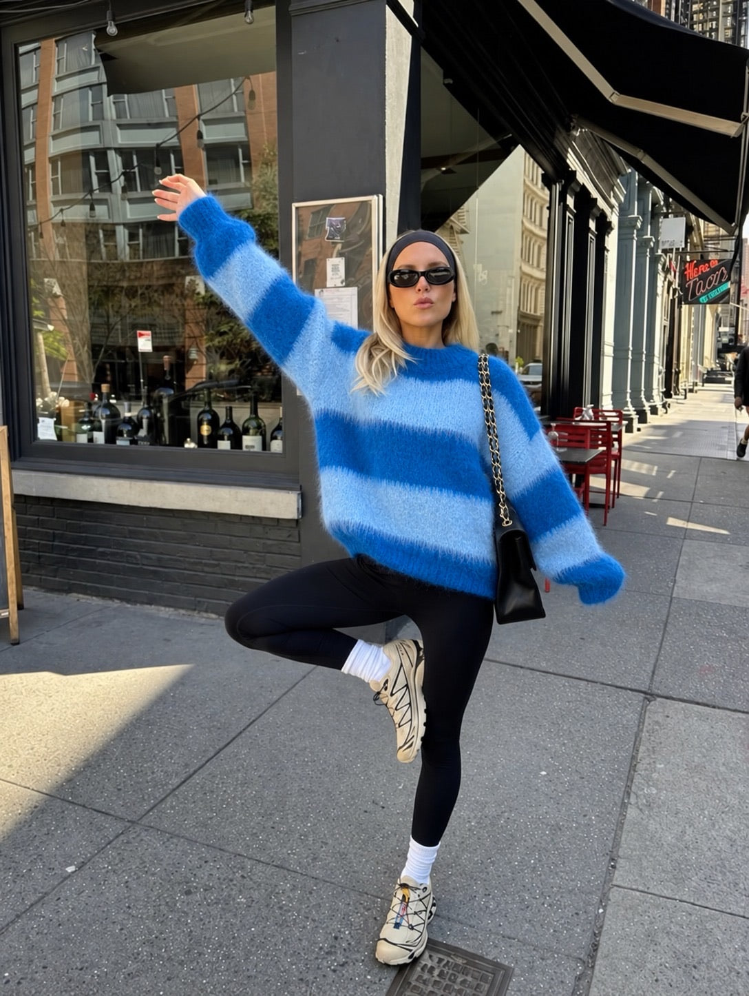 Pull Naélie rayé bleu – T-3470