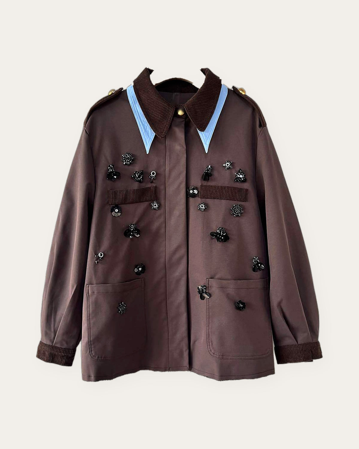 Veste AURÉLINE col bleu et bijoux – WH22879