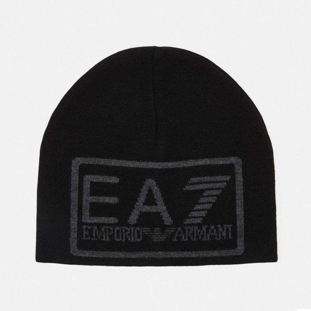 EA7 beanie