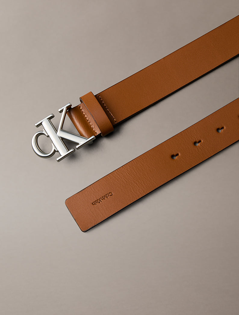 Ceinture MONOGRAM Calvin Klein – Cognac