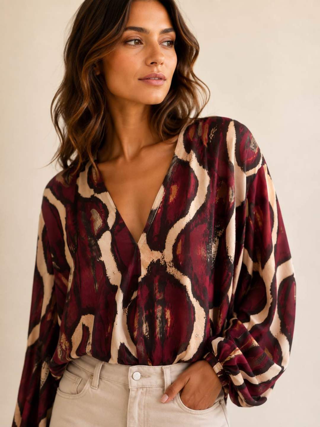 Blouse Clara imprimé abstrait bordeaux et beige