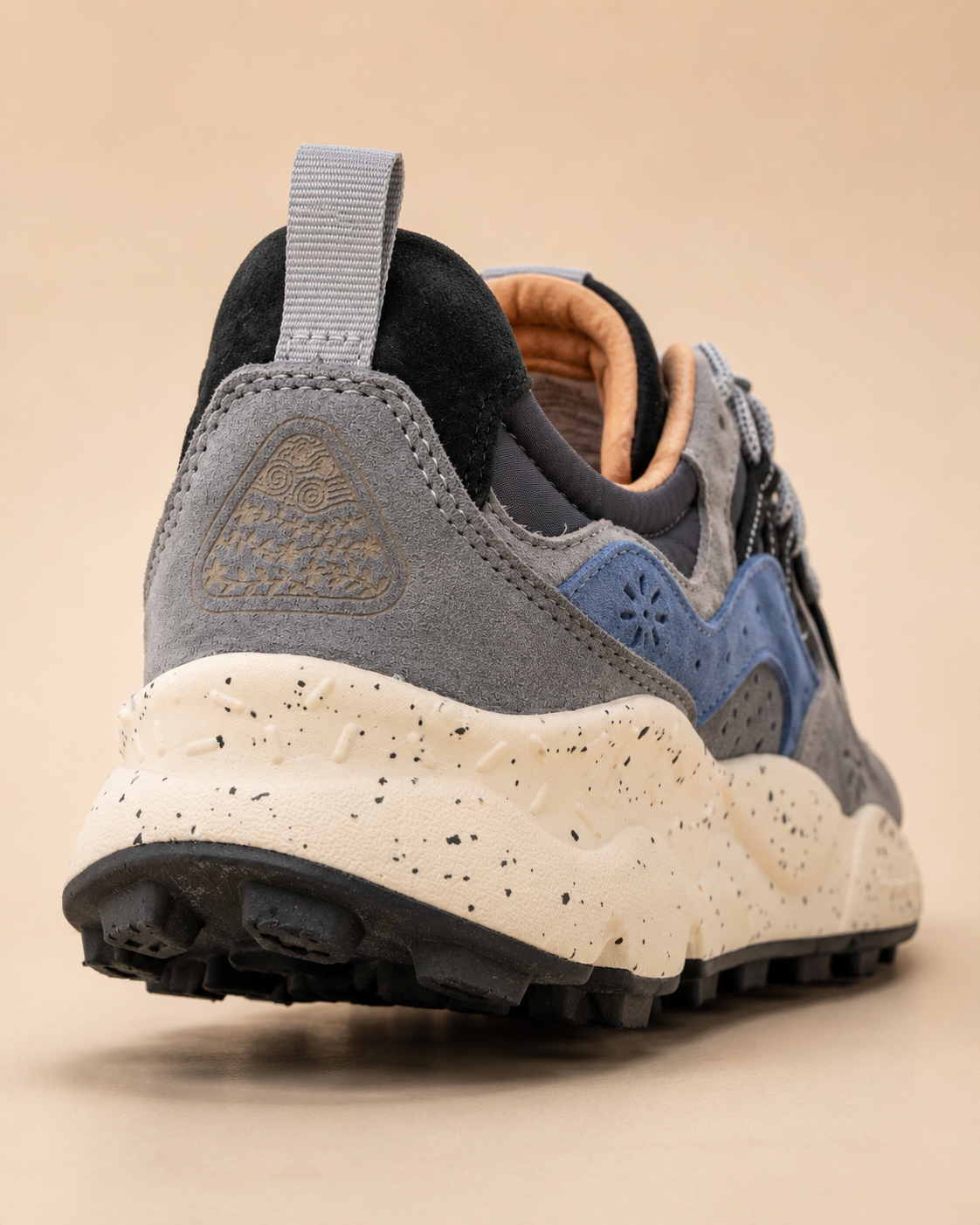 Flower Mountain Yamano 3 homme bleu gris - détail arrière et semelle