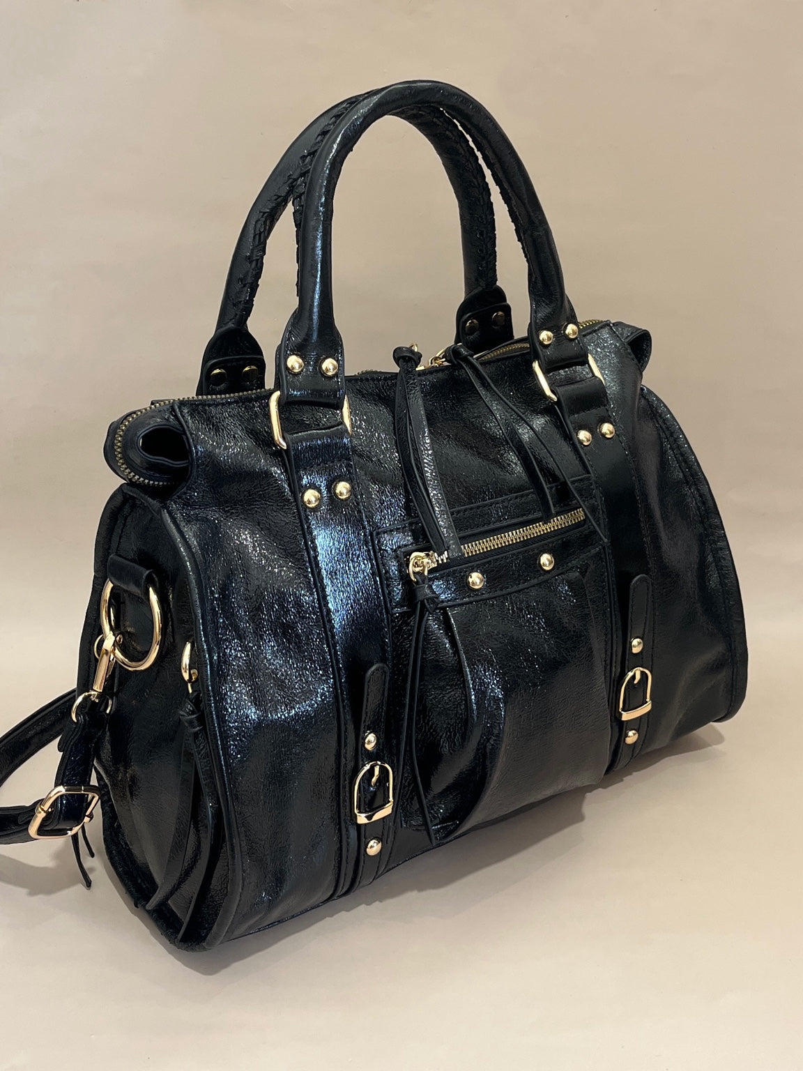 Sac format moyen noir brillant référence 60021