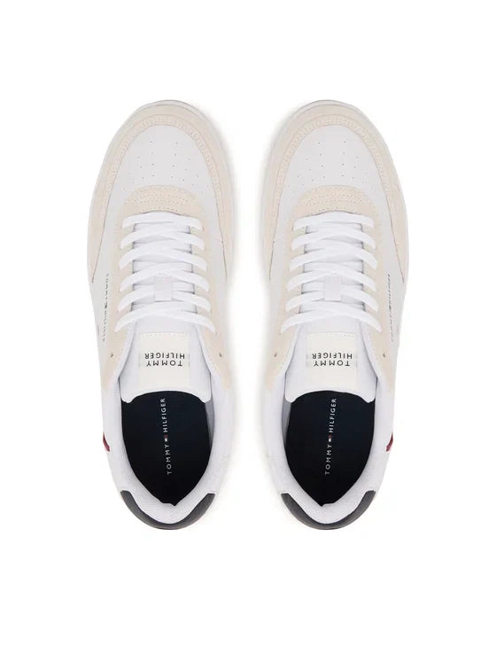 Baskets homme blanches Tommy Hilfiger FM0FM05881 – vue de dessus