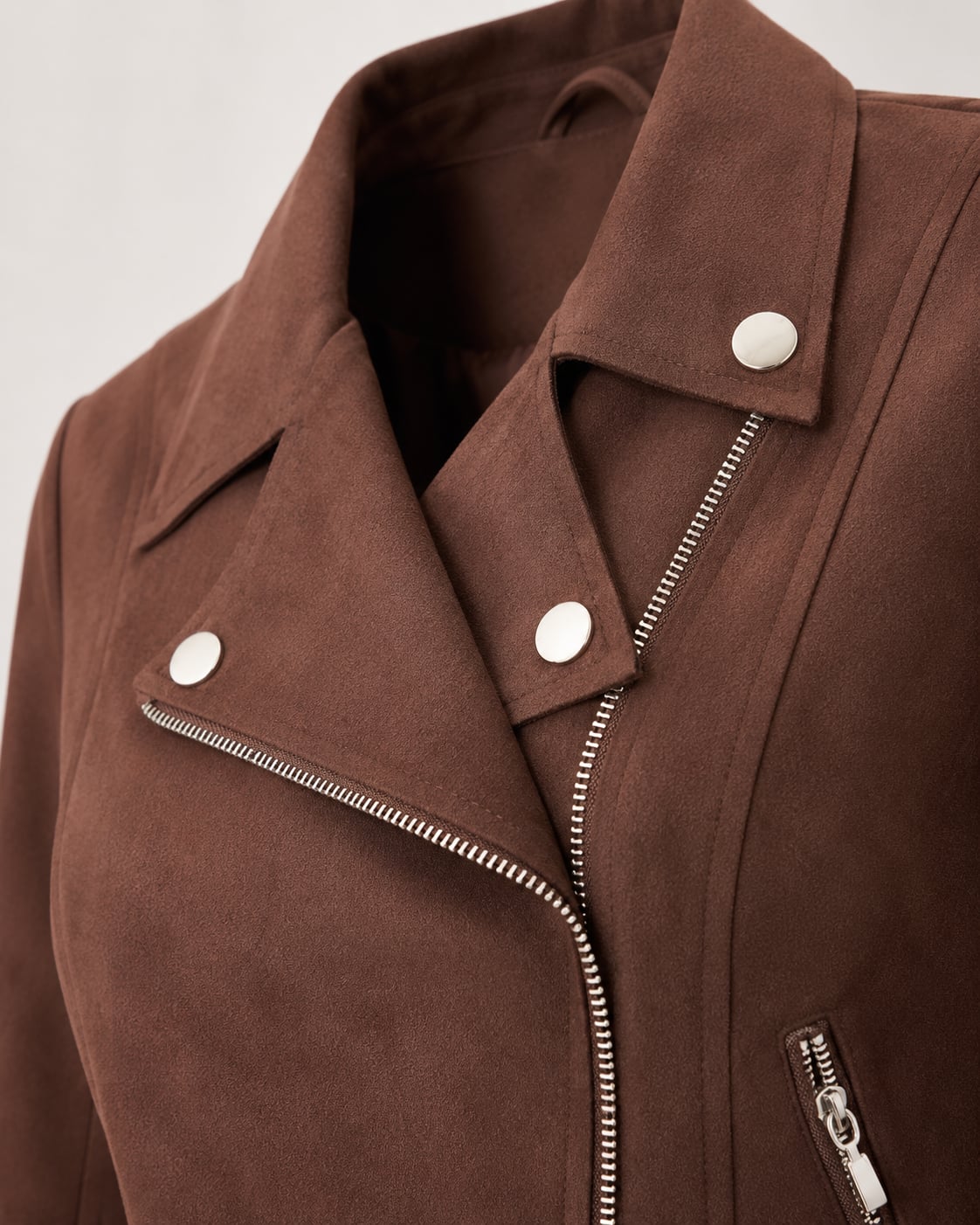 Veste ALESSIA chocolat - détail col et fermeture